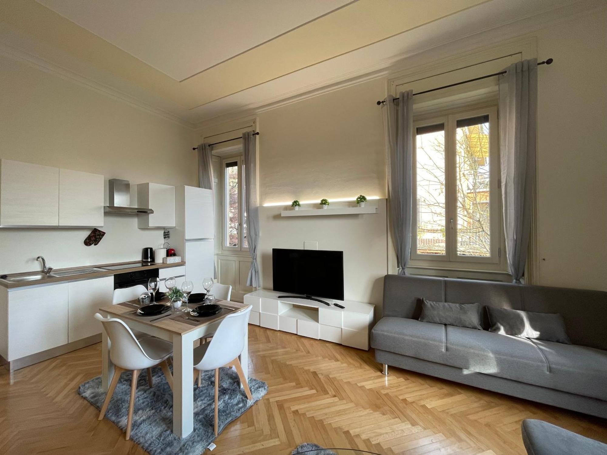 Bg Central Royal Suite Con Parcheggio - Vista Citta Alta Bergamo Exterior photo