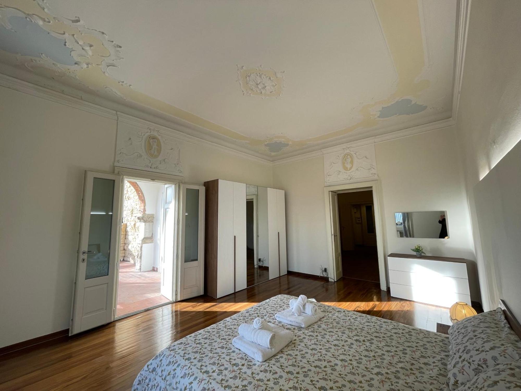 Bg Central Royal Suite Con Parcheggio - Vista Citta Alta Bergamo Exterior photo
