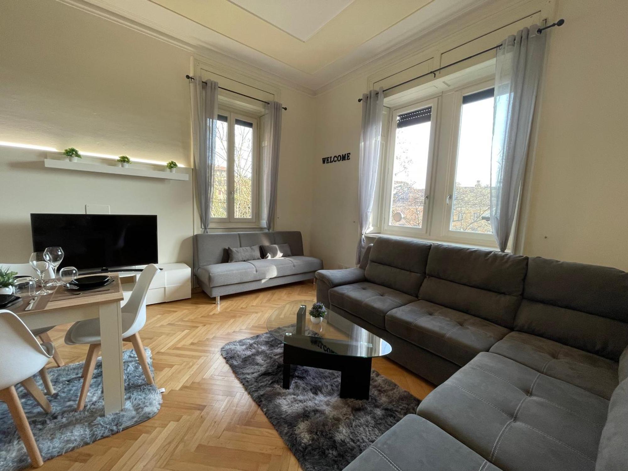 Bg Central Royal Suite Con Parcheggio - Vista Citta Alta Bergamo Exterior photo